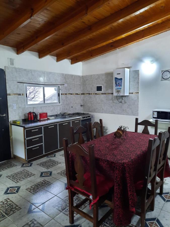 Departamento Pajaro Carpintero Apartment *